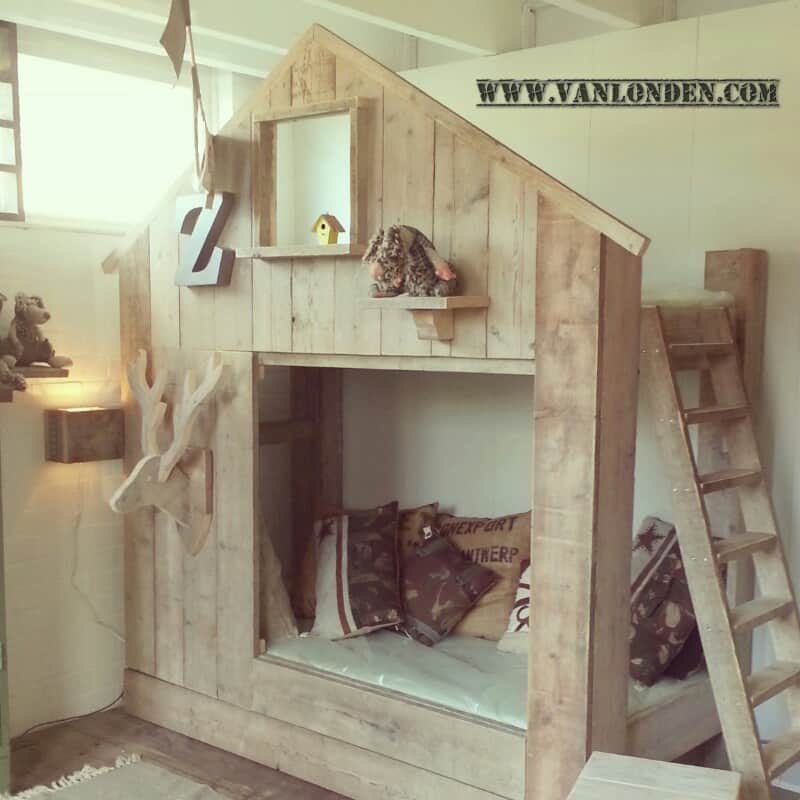 Steigerhouten hoogslaper Hugo