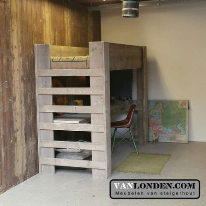 Steigerhouten hoogslaper met bureau Jelmar