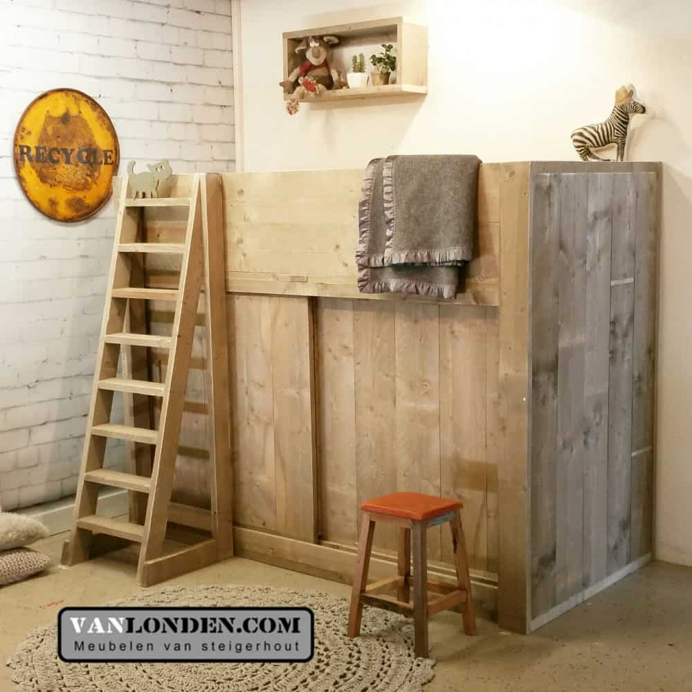 Steigerhouten hoogslaper met kast Rogier