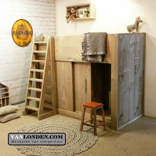 Steigerhouten hoogslaper met kast Rogier