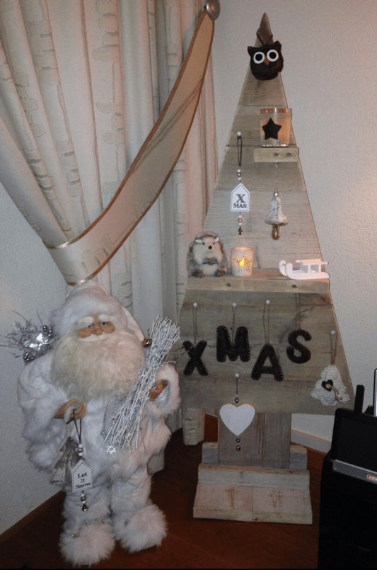 Kerstboom van steigerhout Santa
