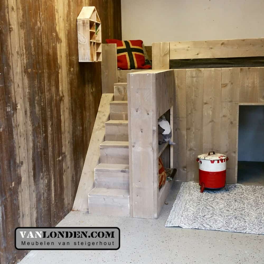 Steigerhouten hoogslaper Jelte