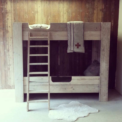 Steigerhouten stapelbed Owen