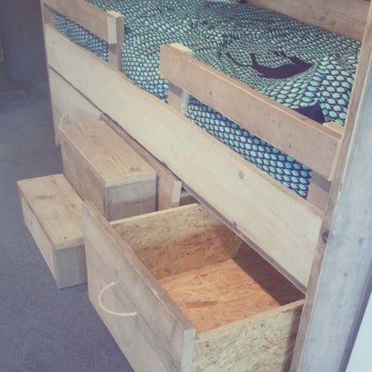 Steigerhouten kinderbed Romy