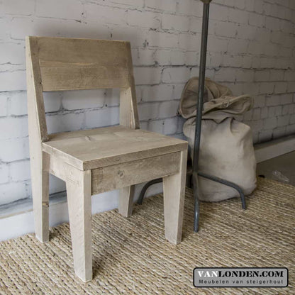 Steigerhouten kruk/stoel Carolien