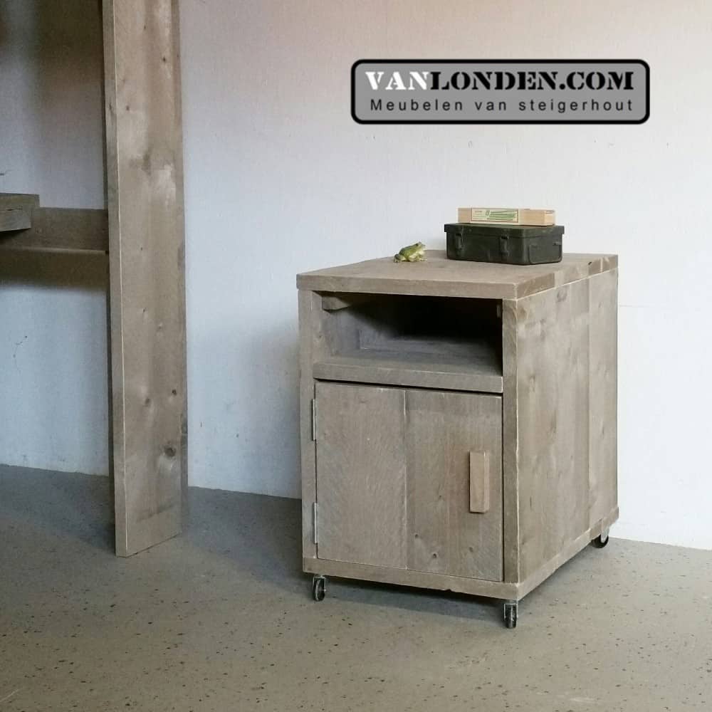 Steigerhouten nachtkastje Annabel