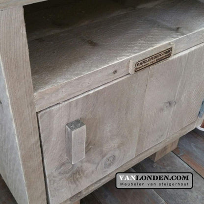 Steigerhouten nachtkastje Megan