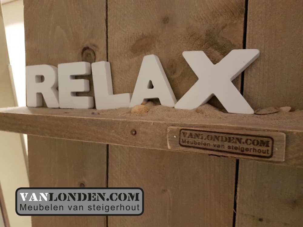 Steigerhouten presentatierek / tijdschriftenrek Fay