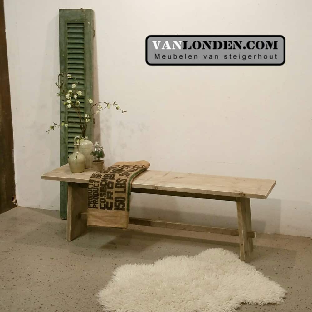 Steigerhouten side table Siga