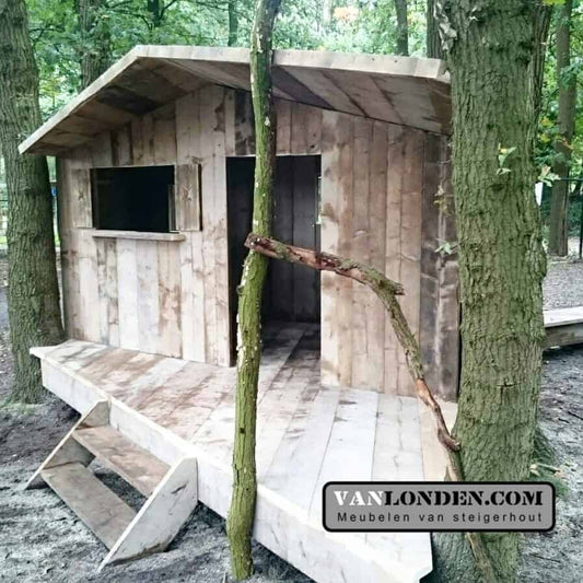 Steigerhouten speelhuis Giel