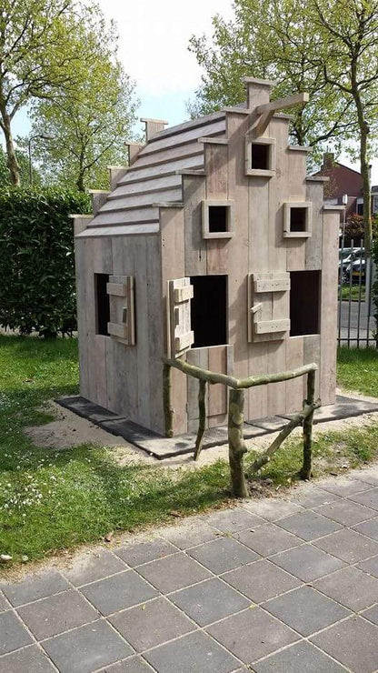 Steigerhouten speelhuis Jeroen