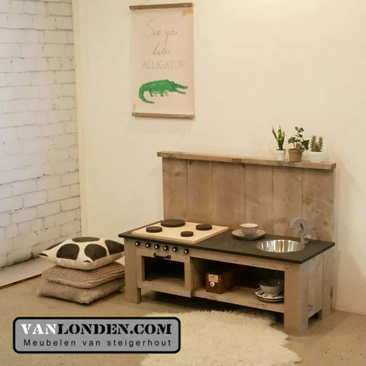 Steigerhouten speelkeuken Kyra