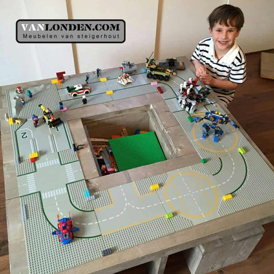 Steigerhouten speeltafel Laurens