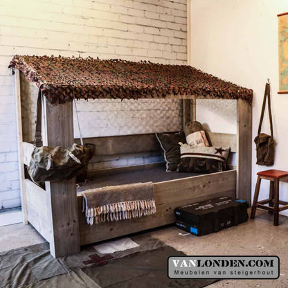 Steigerhouten survival bed Mason