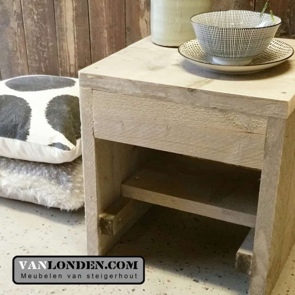 Steigerhouten tafeltje Tijn