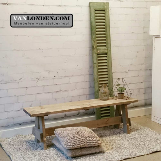 Steigerhouten zitbankje - bijzettafeltje Sophie