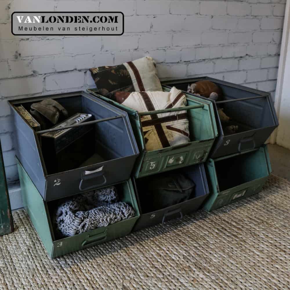 Vintage stalen stapelbakken Mitchel