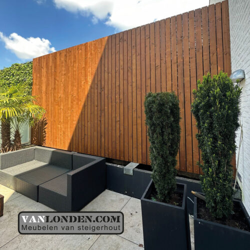 Steigerhouten schutting Pilaf