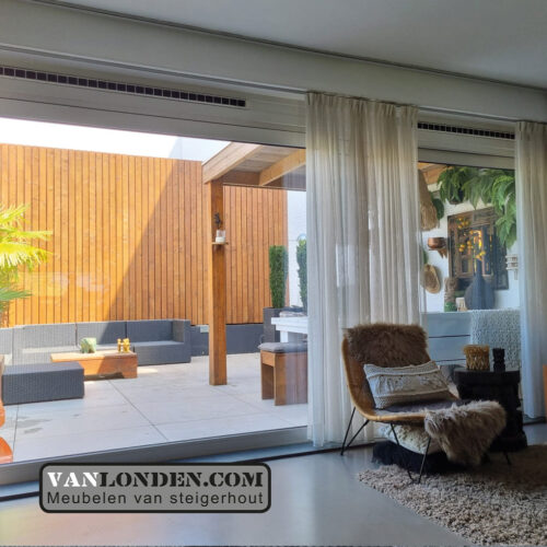 Steigerhouten schutting Pilaf sfeer