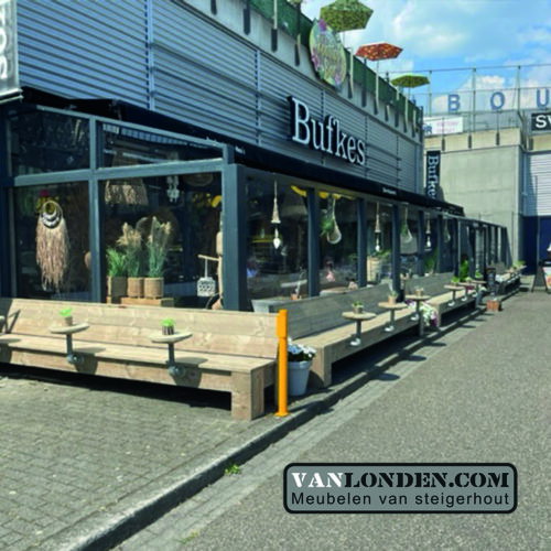 Steigerhouten terras bank klant 1